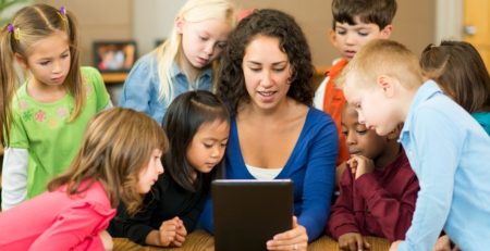 máy tính bảng dành cho trẻ