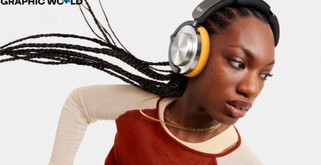 tai nghe đầu tiên